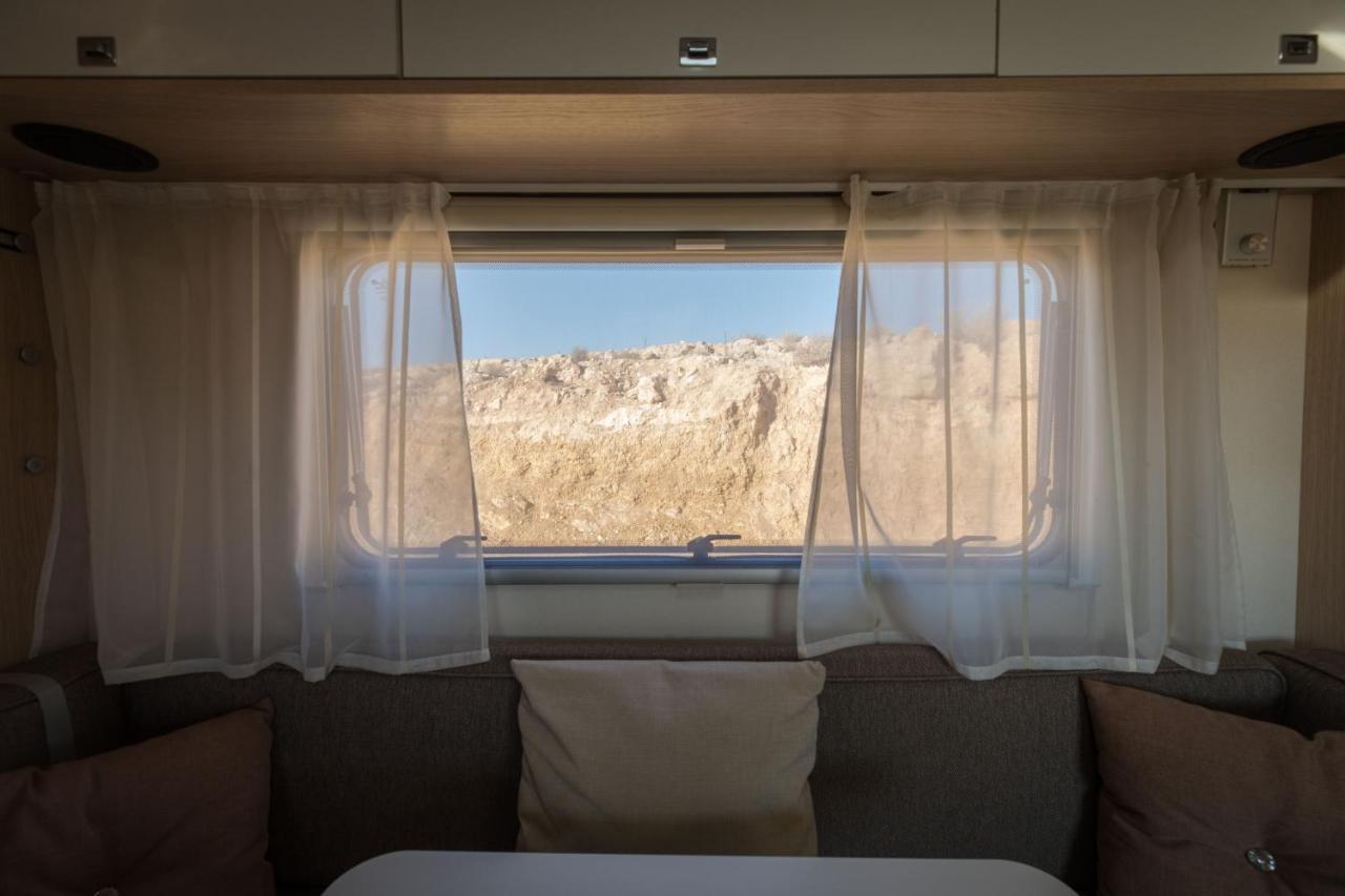 Itav Bateva Caravans - ייטב בטבע קרוואנים Mitzpe Ramon Ngoại thất bức ảnh