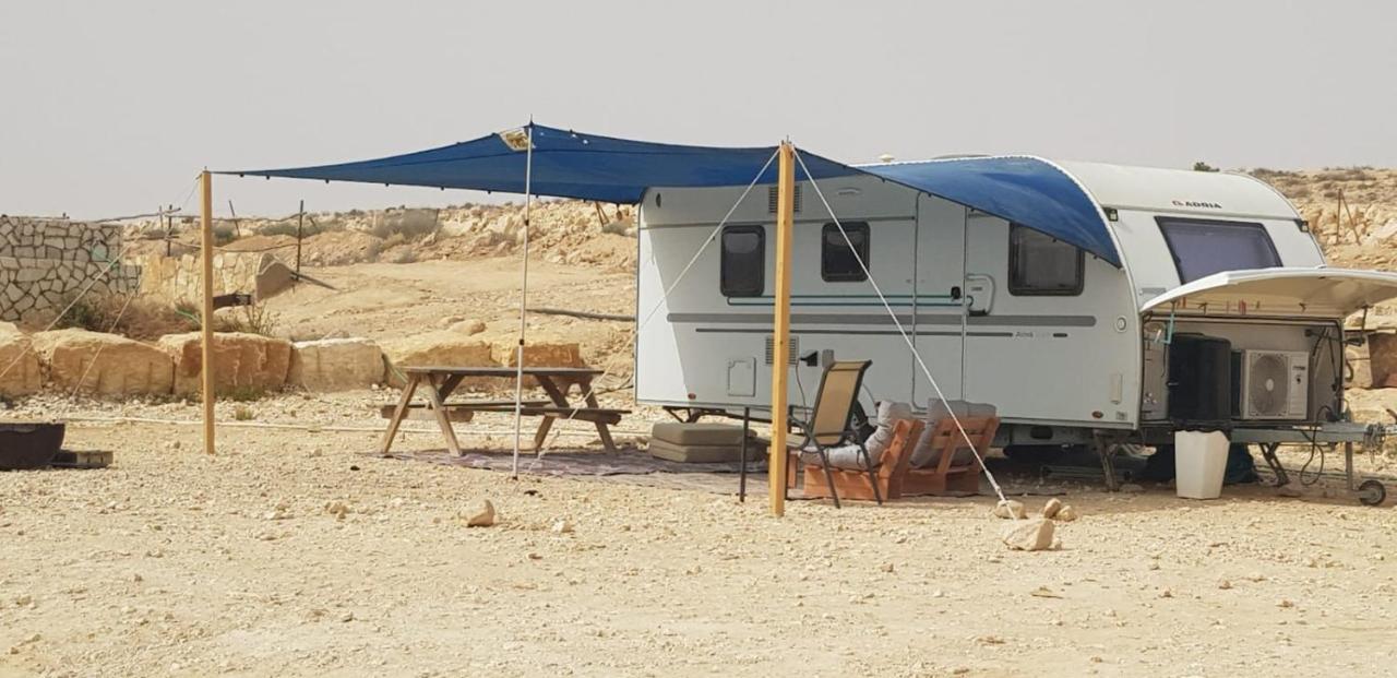Itav Bateva Caravans - ייטב בטבע קרוואנים Mitzpe Ramon Ngoại thất bức ảnh